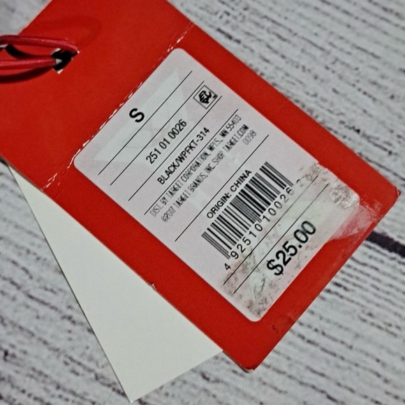 NWT HUNTER Mesh Back Tank - Picture 3 of 7